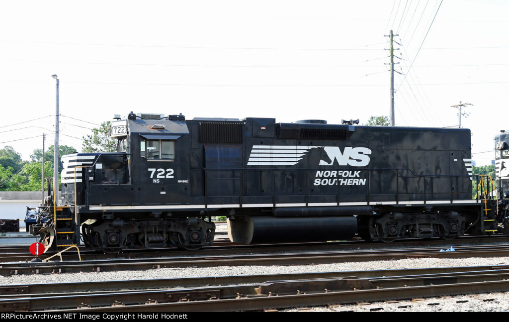 NS 722